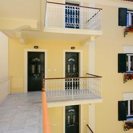 בניטסס Filoxenia Kirki Apartments מראה חיצוני תמונה