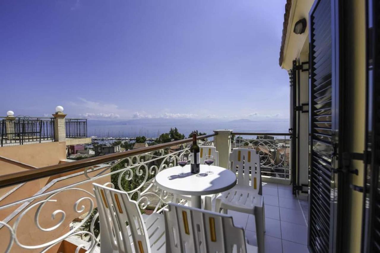 בניטסס Filoxenia Kirki Apartments מראה חיצוני תמונה