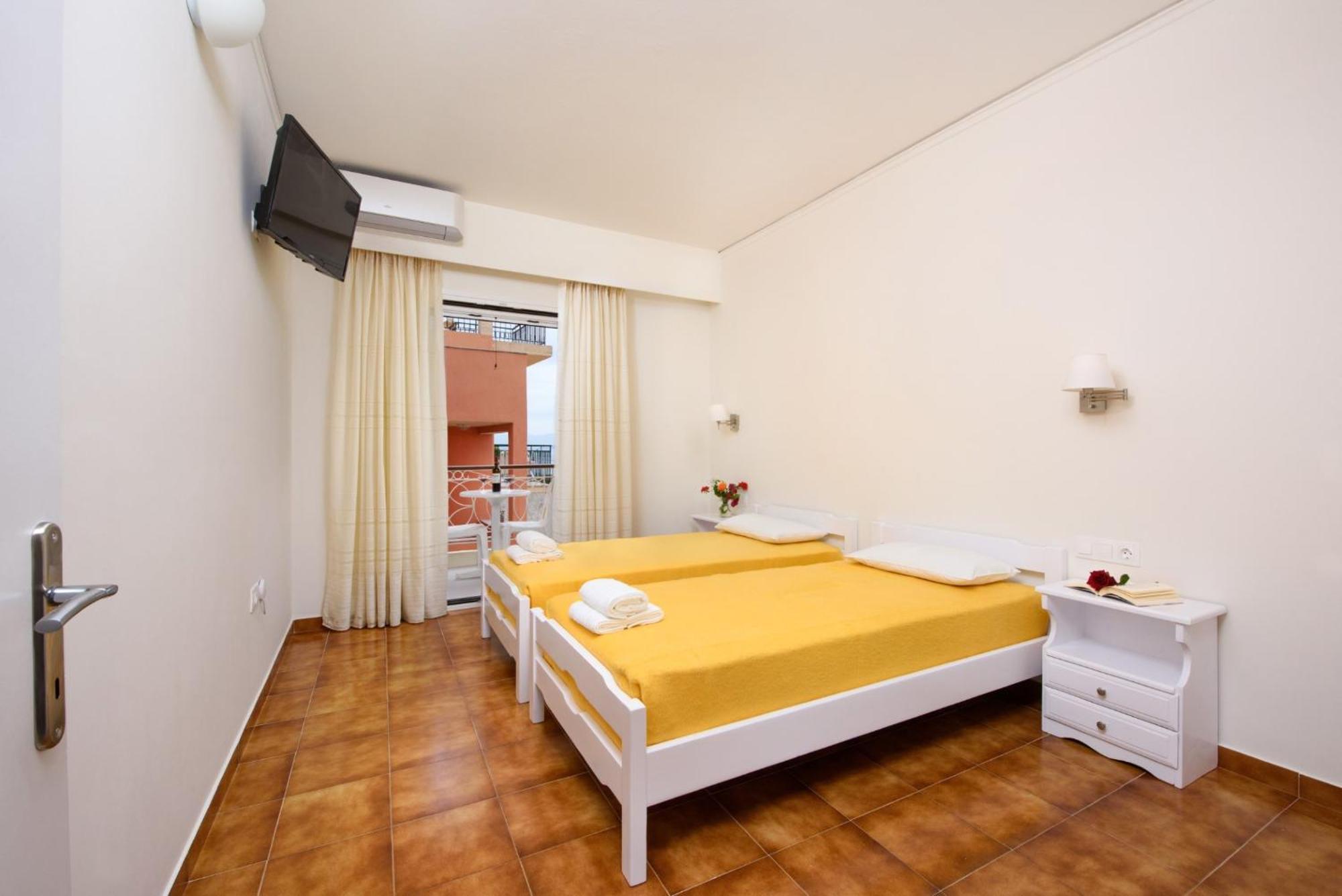 בניטסס Filoxenia Kirki Apartments מראה חיצוני תמונה